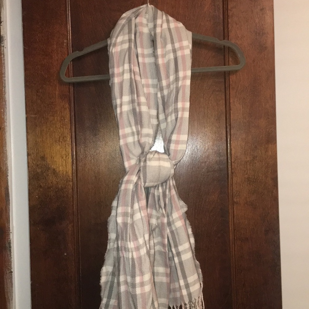 Banana Republic Scarf